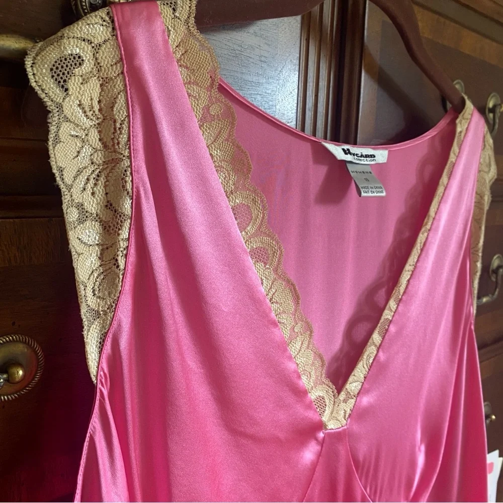 🥳3 for $20🥳 Pink Lace Trim Women's Top - Picture 7 of 9